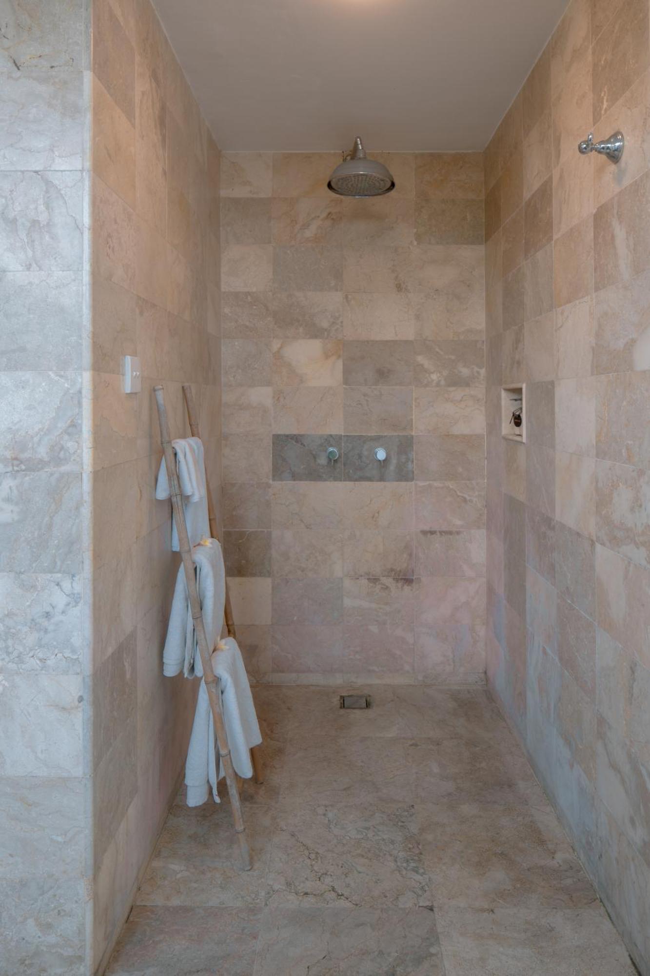 Uluwatu Villa Puri Balangan מראה חיצוני תמונה