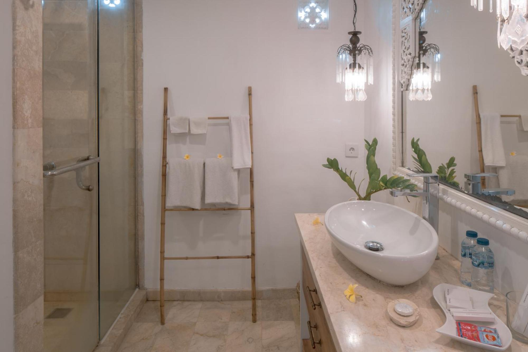 Uluwatu Villa Puri Balangan מראה חיצוני תמונה